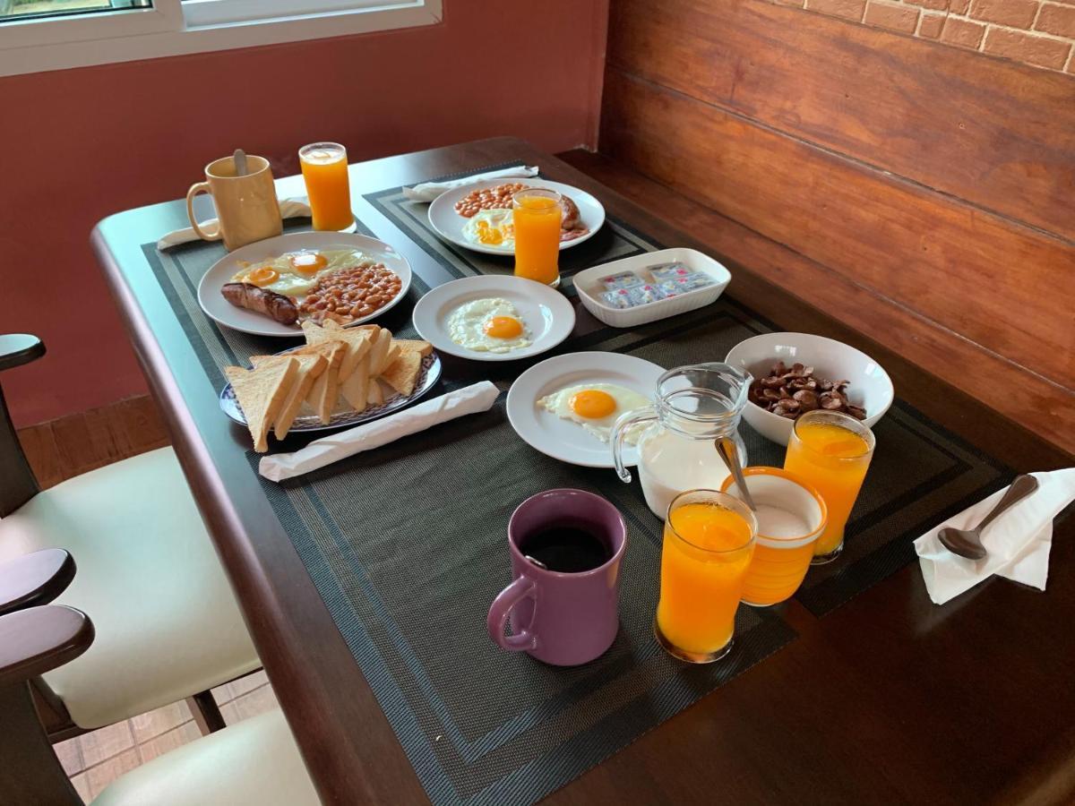 The Windsor Boutique Resort 춤폰 외부 사진