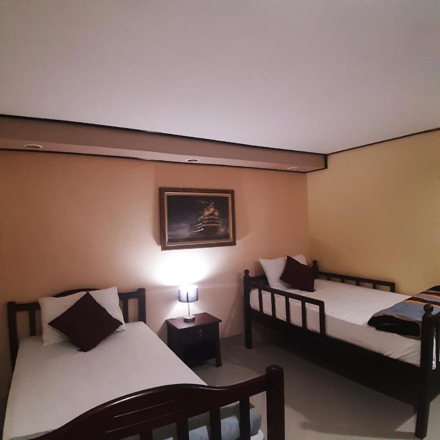 The Windsor Boutique Resort 춤폰 외부 사진