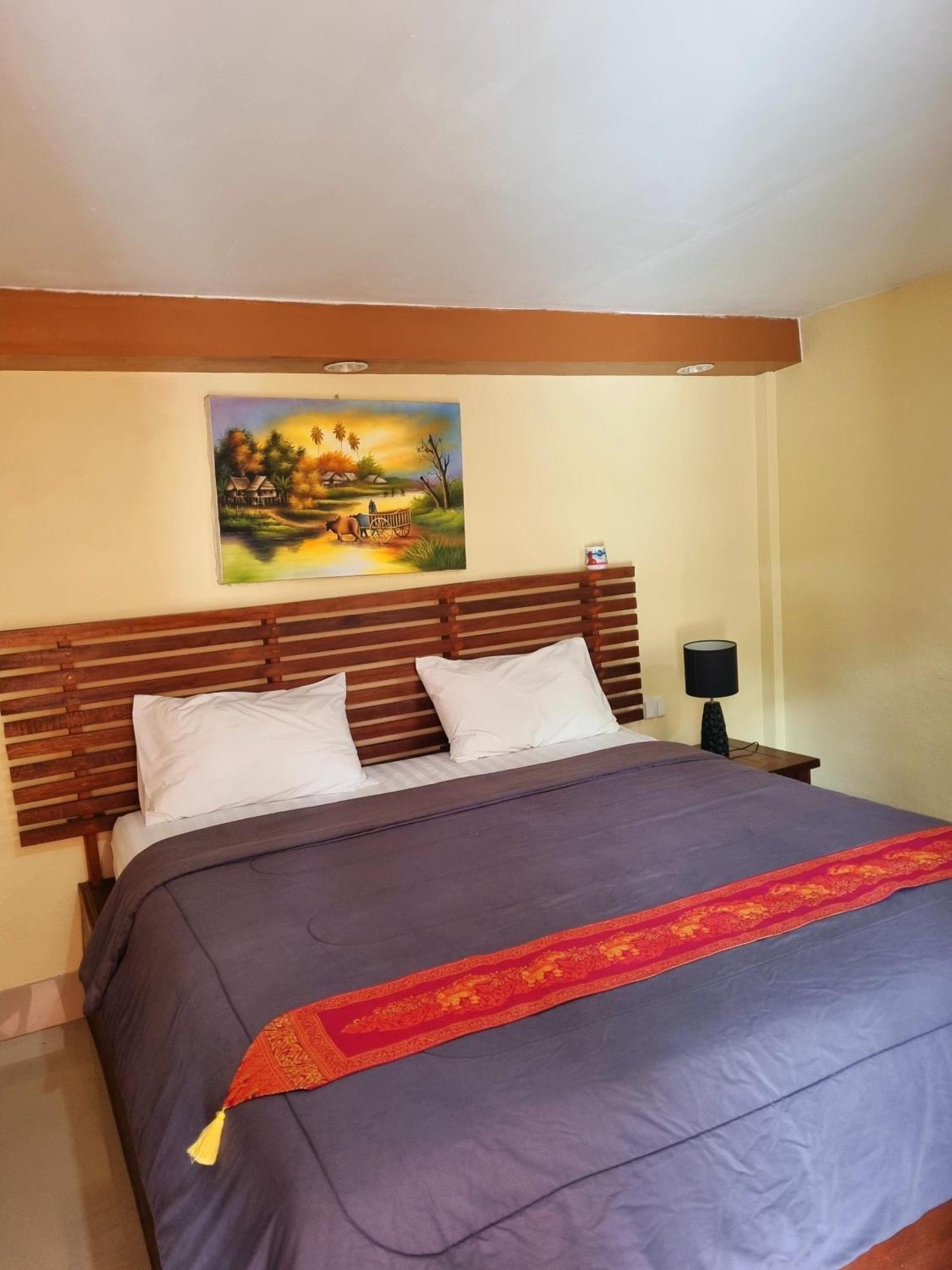 The Windsor Boutique Resort 춤폰 외부 사진