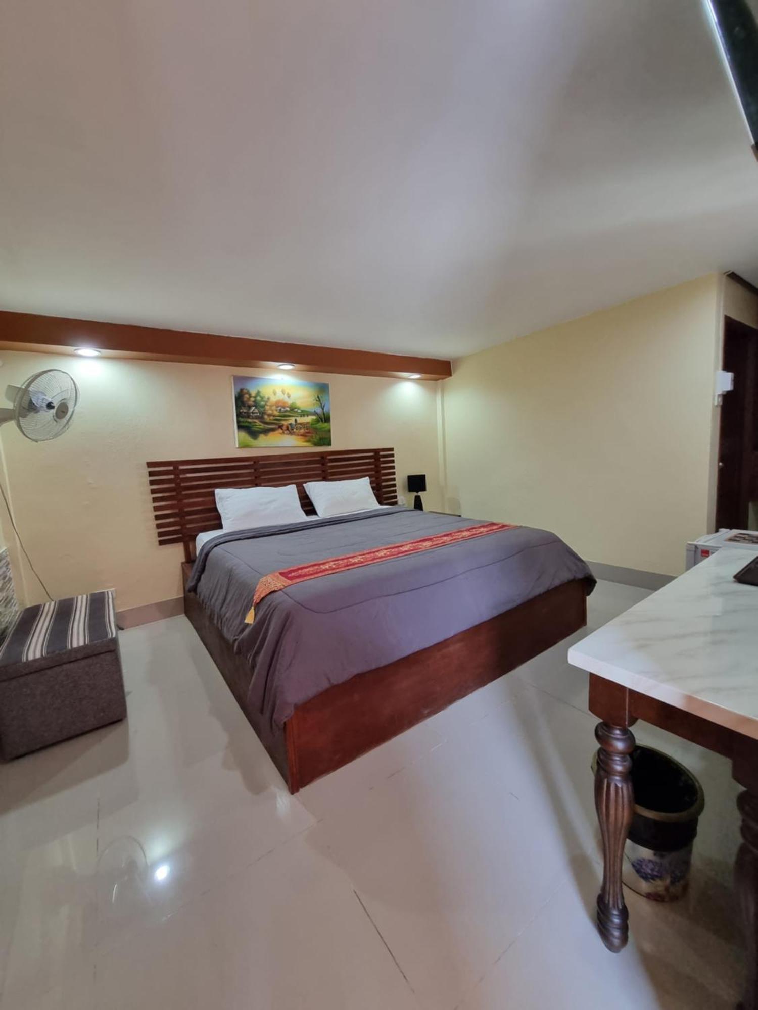 The Windsor Boutique Resort 춤폰 외부 사진