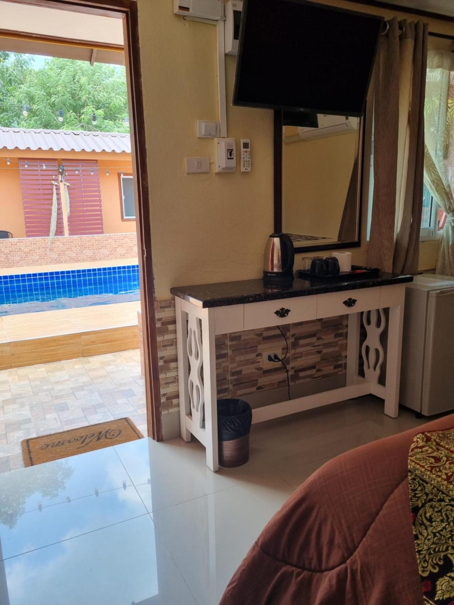 The Windsor Boutique Resort 춤폰 외부 사진