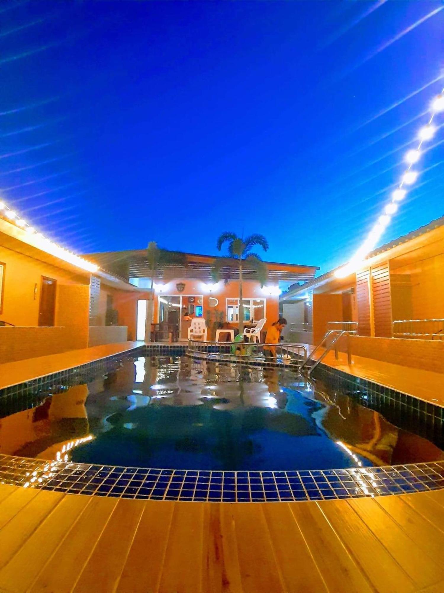The Windsor Boutique Resort 춤폰 외부 사진